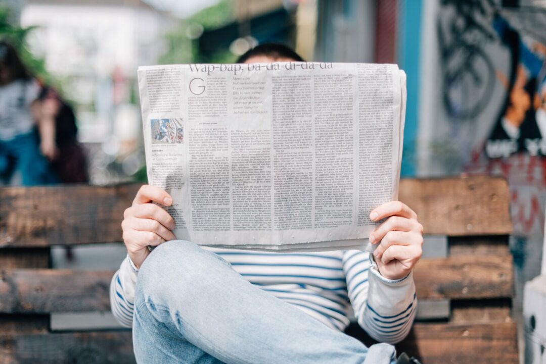Suche Mitarbeiter über die Zeitung
