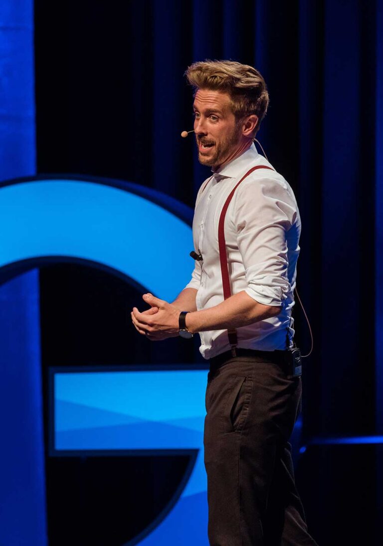 Felix Thönnessen Keynote Speaker bei einem Vortrag